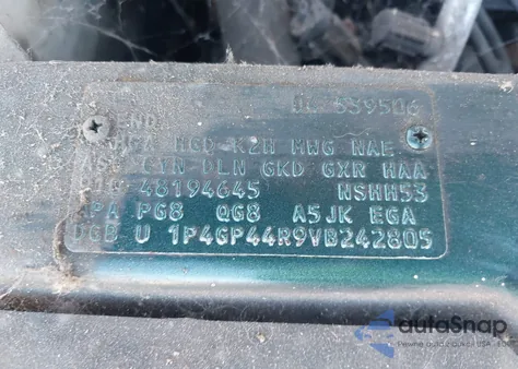 1997 Plymouth Grand Voyager Se z USA, uszkodzony, nr VIN 1P4GP44R9VB242805